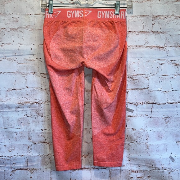 Gymshark Pants Womens Small Pink Flex Legging Peach Coral Capri Athletic Active - Picture 4 of 7